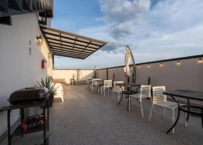 305 Dwntn With Ac And Balconies Fits 6 Rooftop *