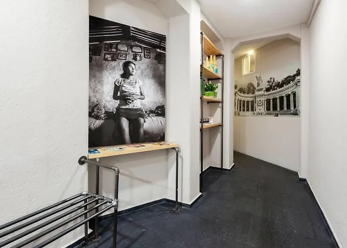 305 Dwntn With Ac And Balconies Fits 6 Rooftop Apartment *